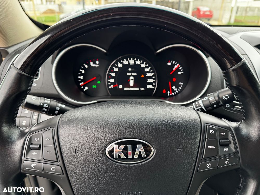 Kia Sorento 2.2 CRDi AWD Aut. Platinum Edition - 27