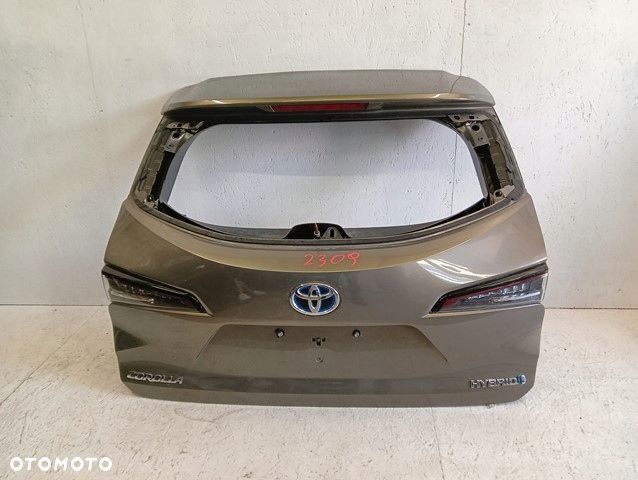 KLAPA TYŁ POKRYWA BAGAŻNIKA TOYOTA COROLLA E21 KOMBI 2019- - 1