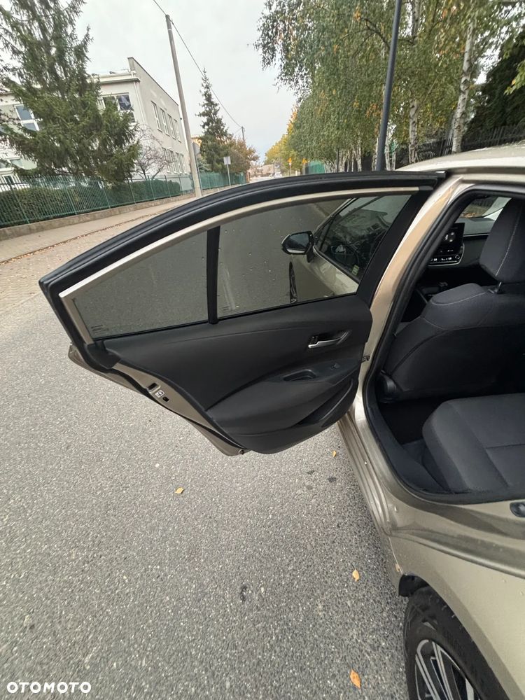 Toyota Corolla 1.8 Hybrid Executive - 38