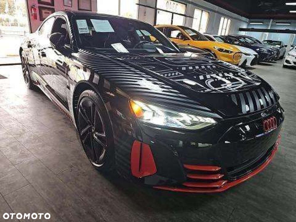 Audi RS e-tron GT - 5