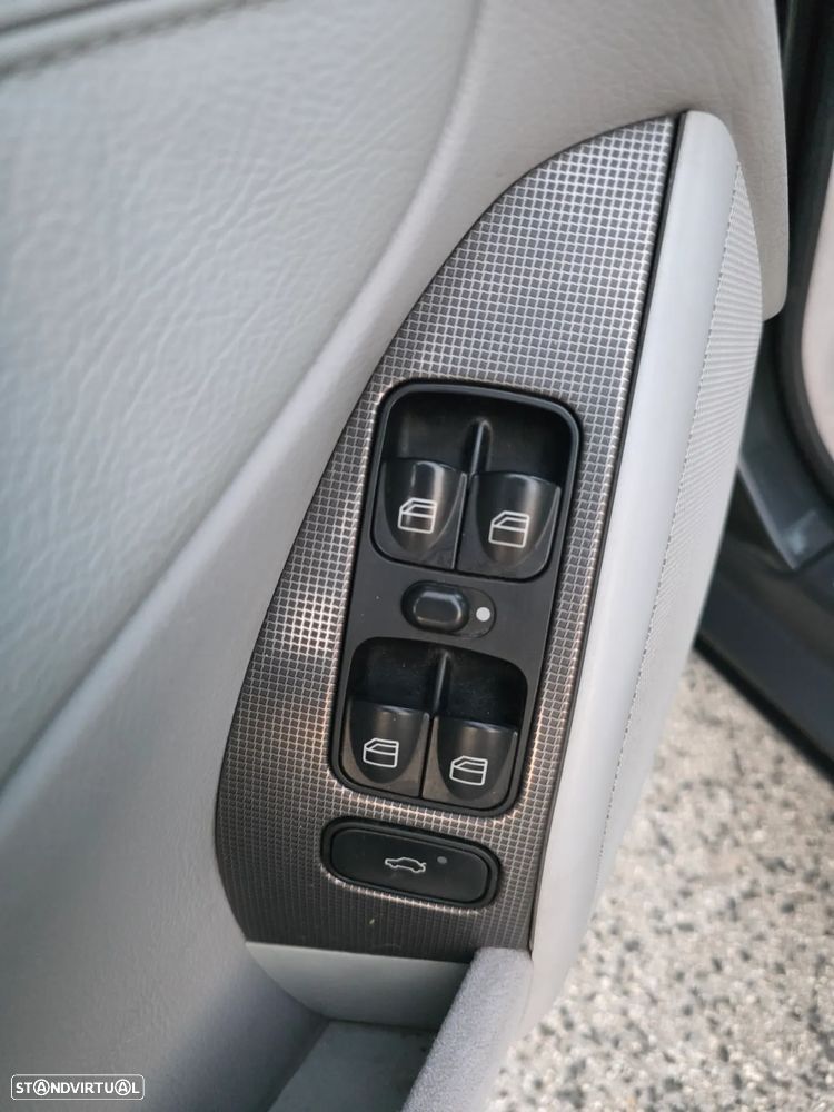 Mercedes-Benz C 220 CDi Avantgarde - 29