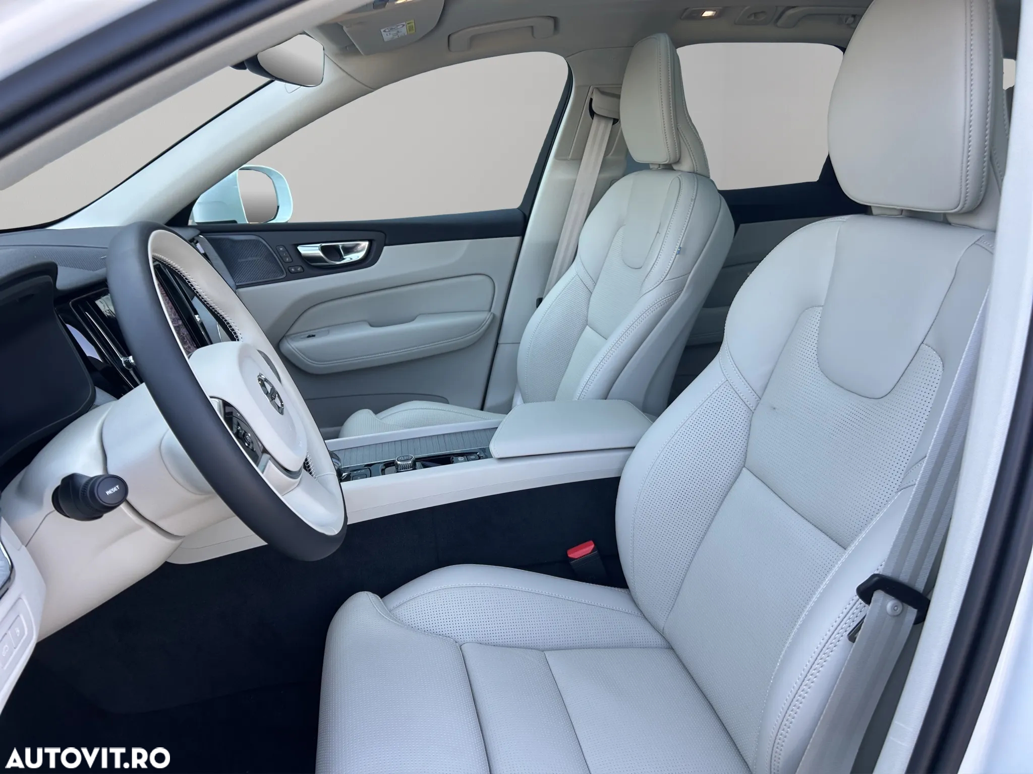 Volvo XC 60 - 19