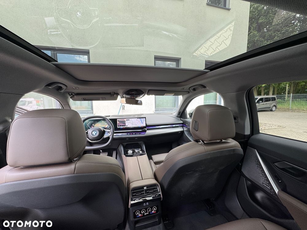 BMW Seria 5 - 30