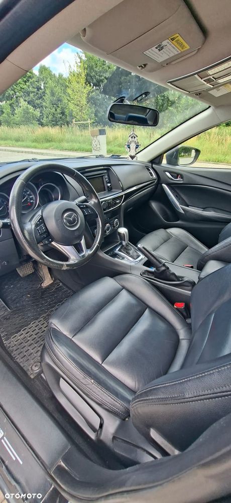 Mazda 6 - 8