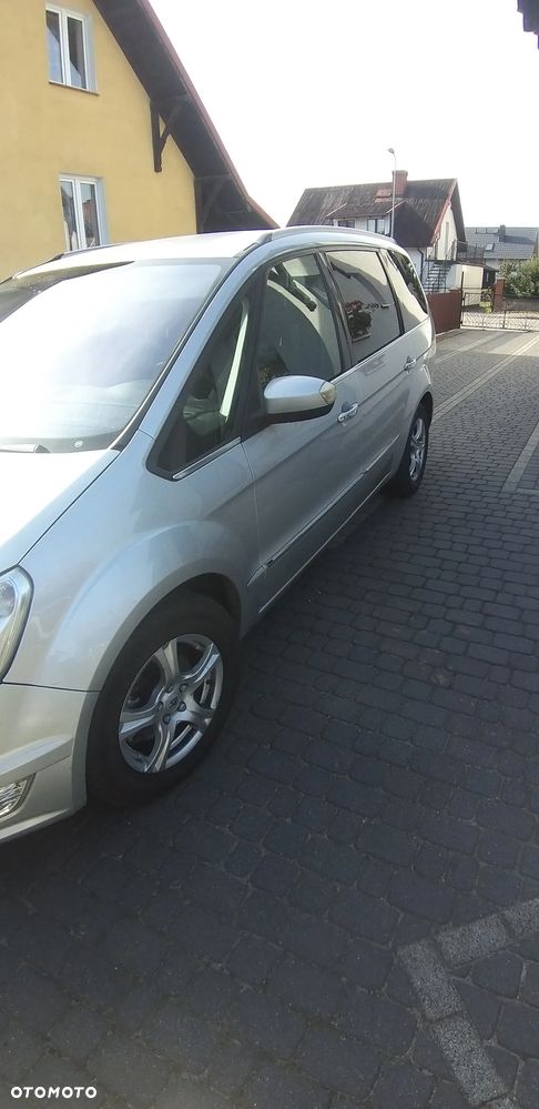 Ford Galaxy - 23