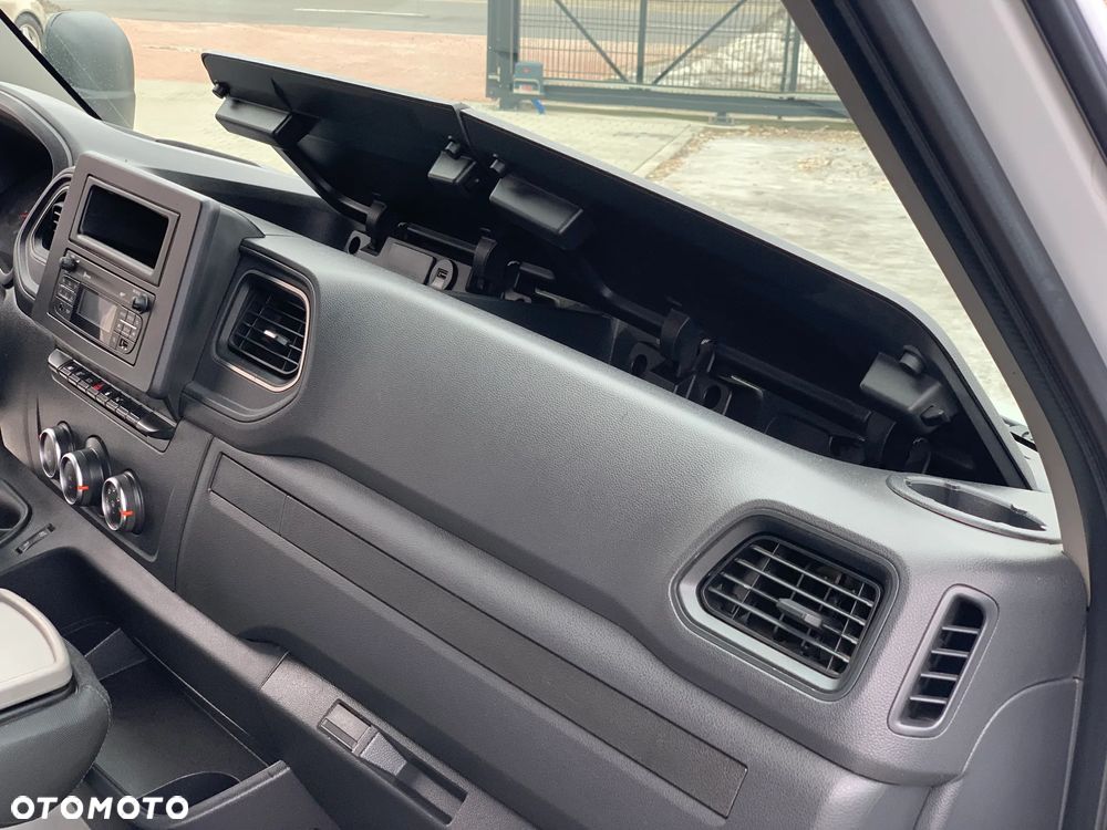 Renault Master - 17