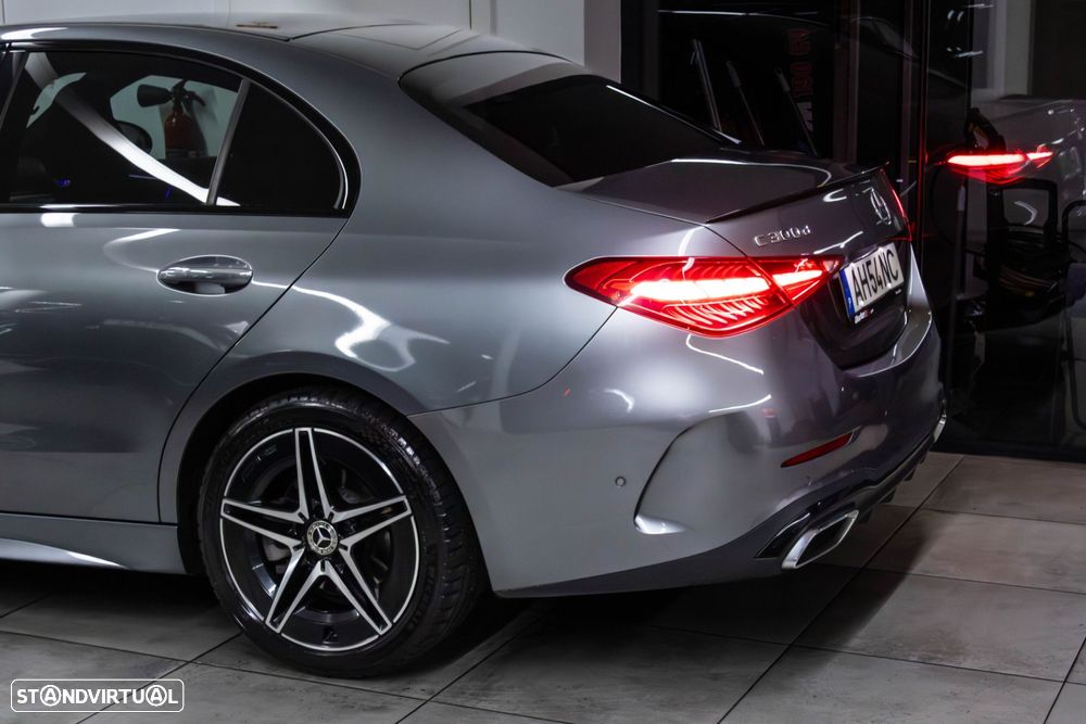 Mercedes-Benz C 300 d AMG Line - 10