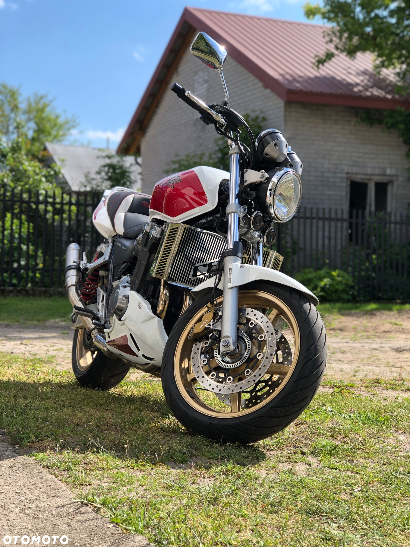 Honda CB - 8