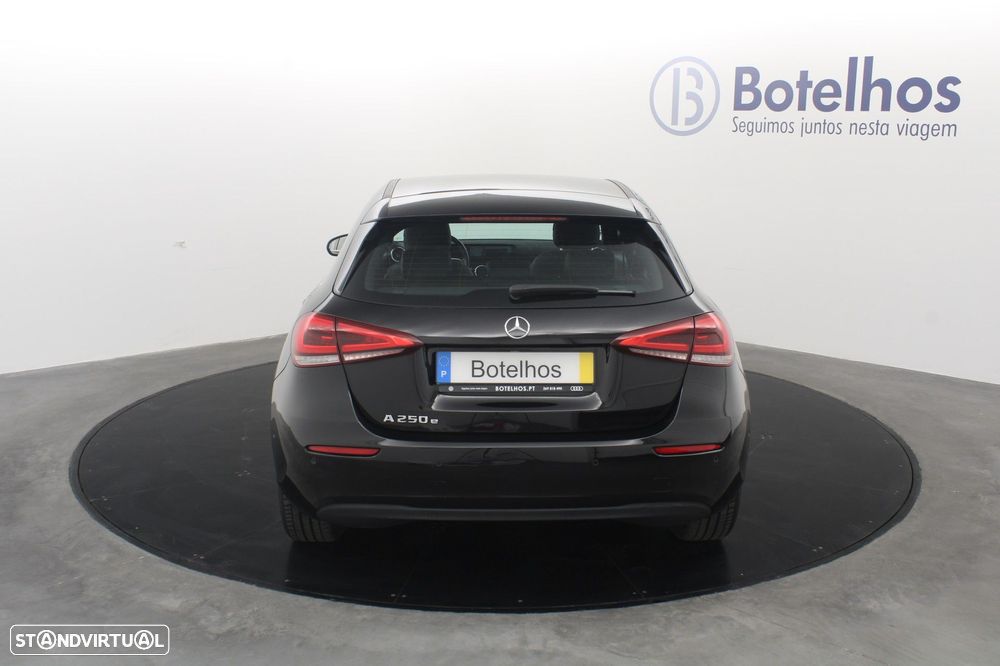 Mercedes-Benz A 250 e Style Plus - 6