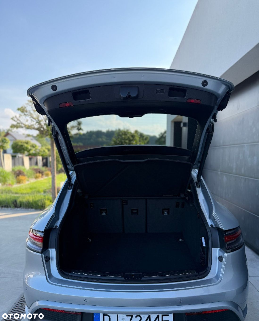 Porsche Macan T - 10