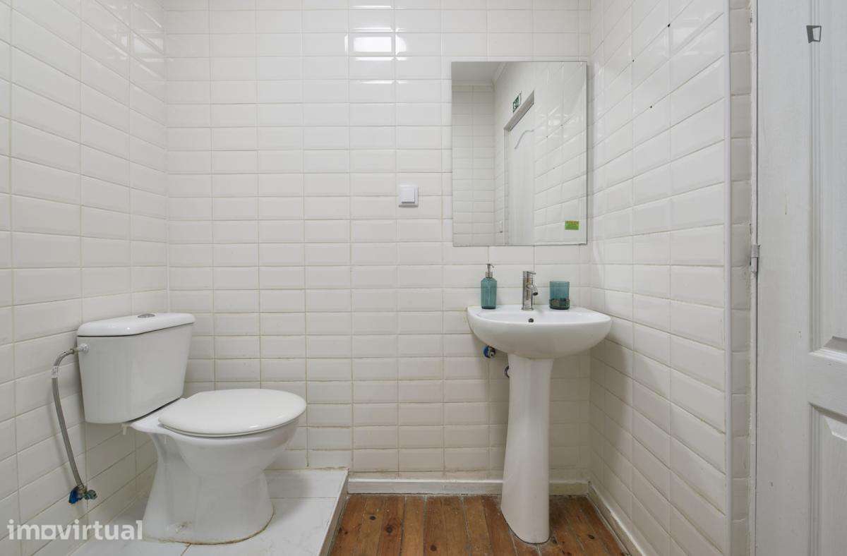 Quarto - localizado em Ajuda Lisbon - Grande imagem: 4/60