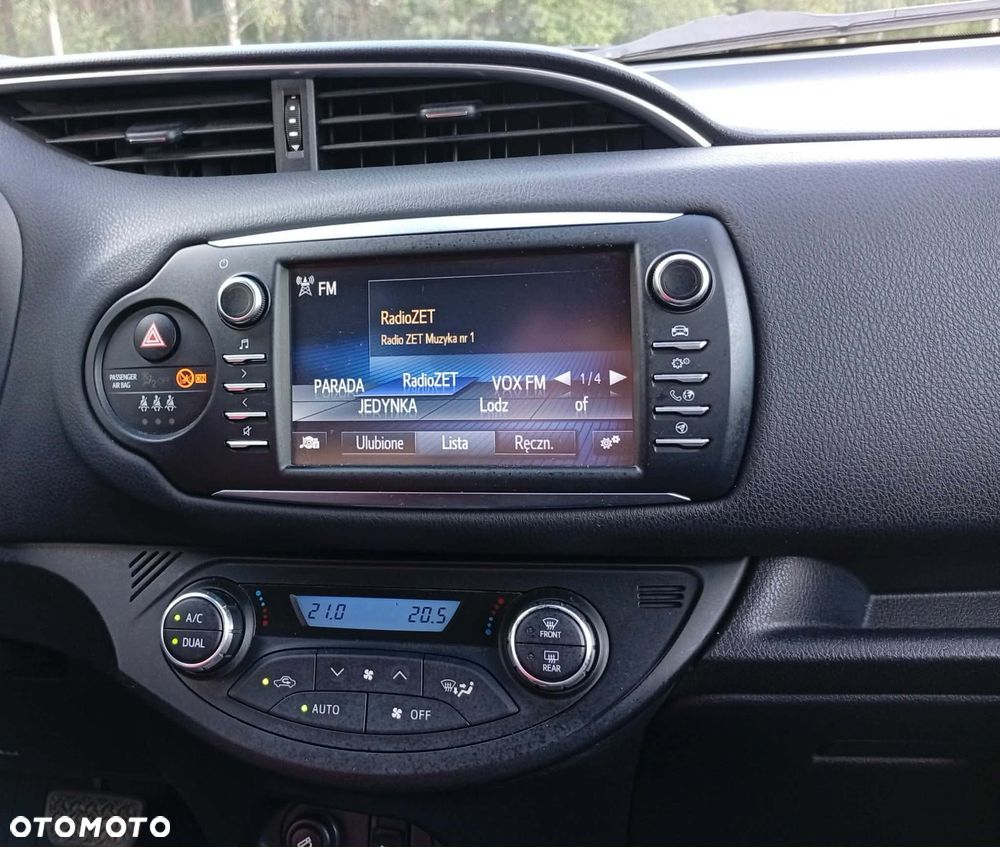Toyota Yaris - 21
