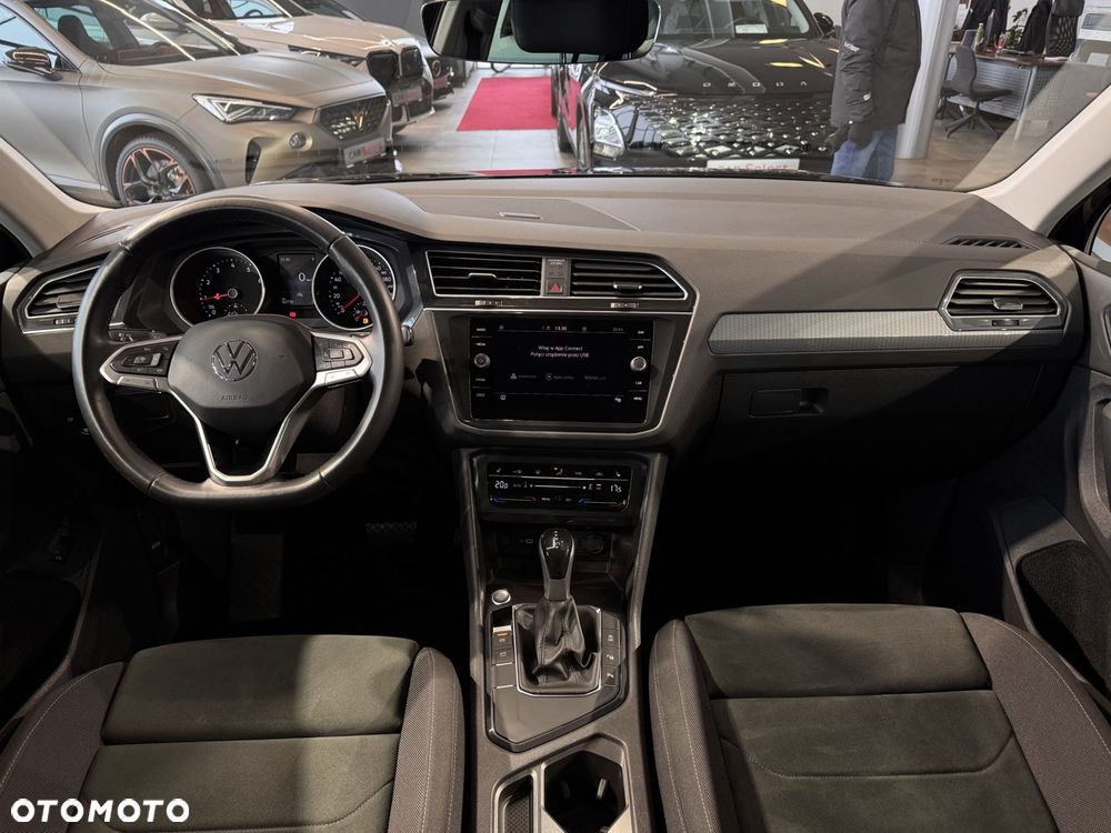 Volkswagen Tiguan - 20