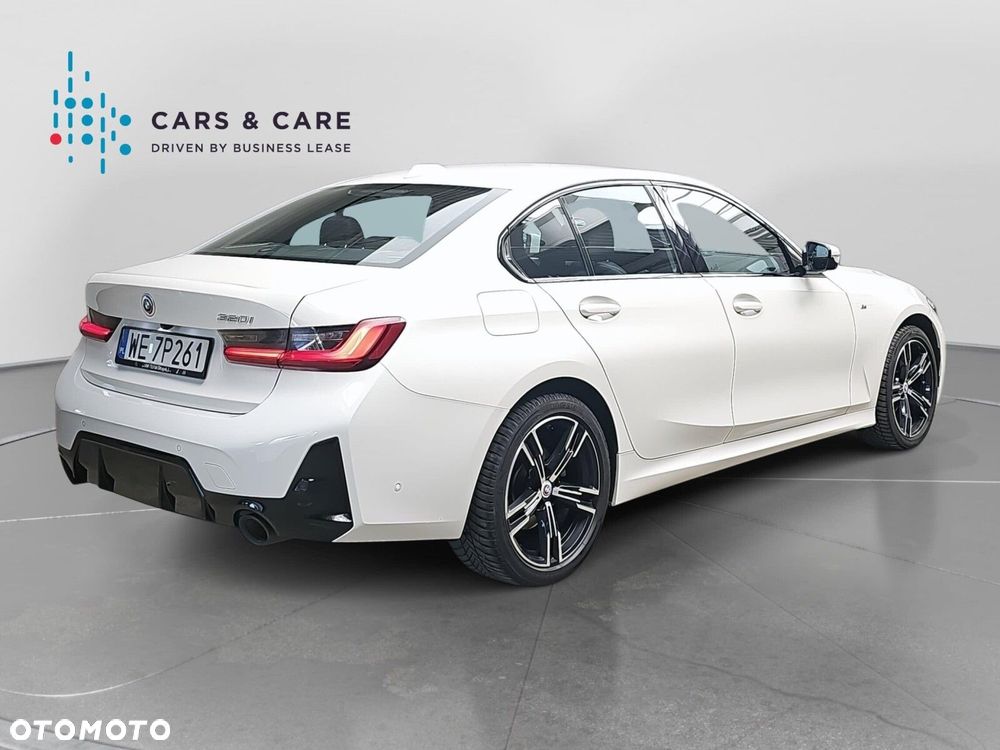 BMW Seria 3 320i - 20
