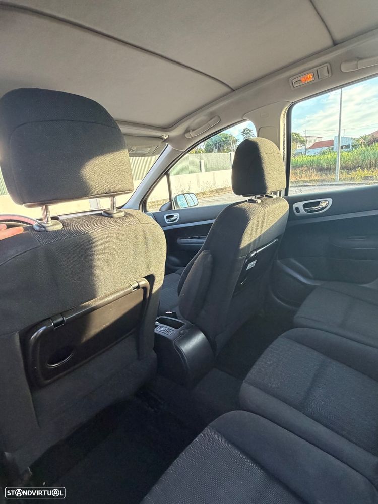 Peugeot 307 SW 1.6 HDi Black & Silver - 9