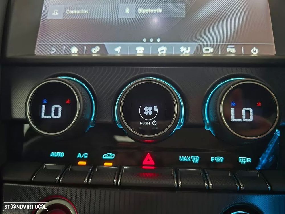 Jaguar F-Type 2.0 i4 R-Dynamic - 26