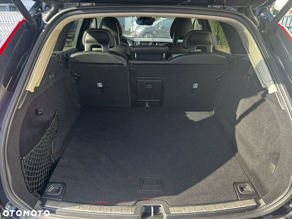 Volvo XC 60 B5 D AWD Geartronic Inscription - 14