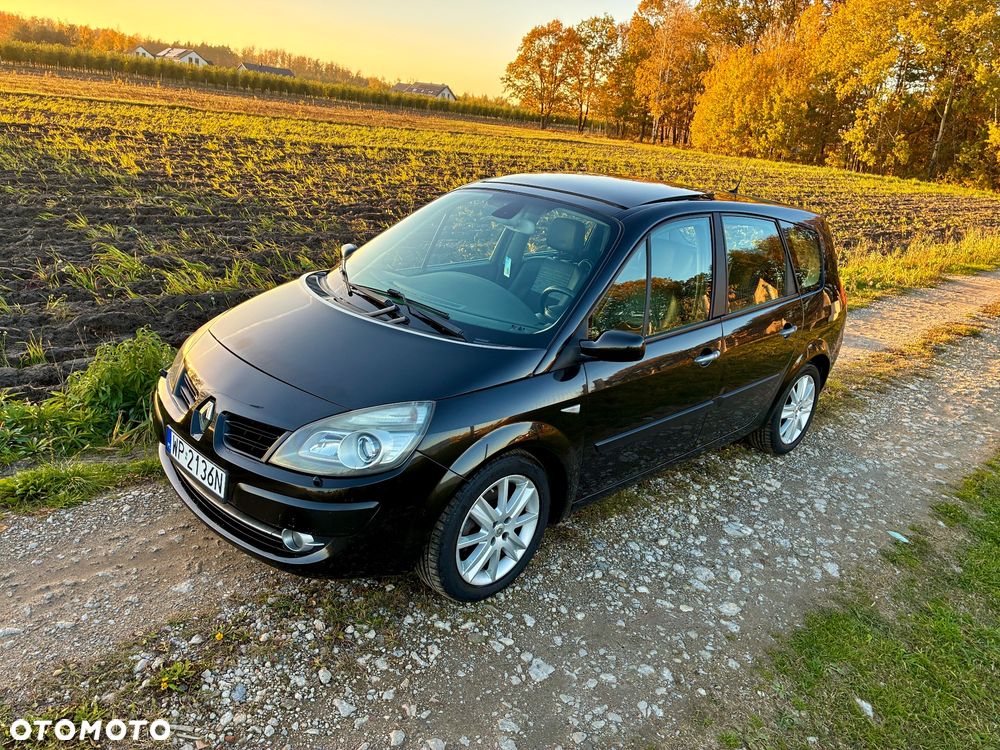 Renault Grand Scenic - 13