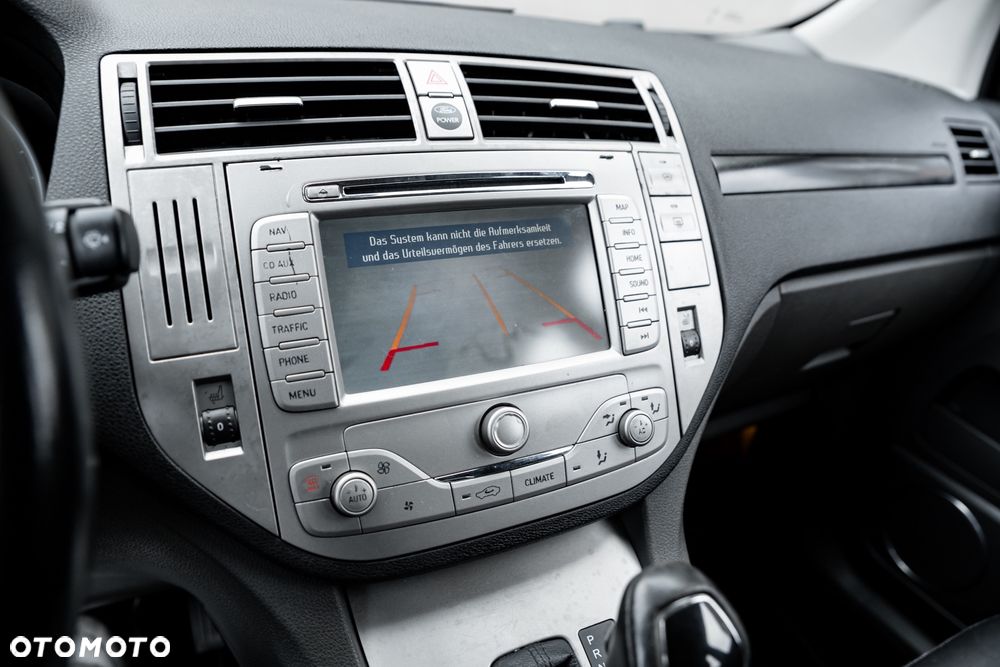 Ford Kuga 2.5 4x4 Titanium - 29