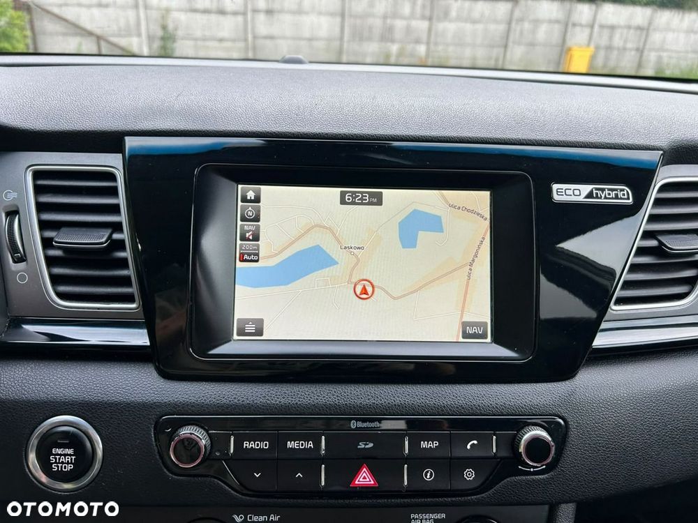 Kia Niro - 12