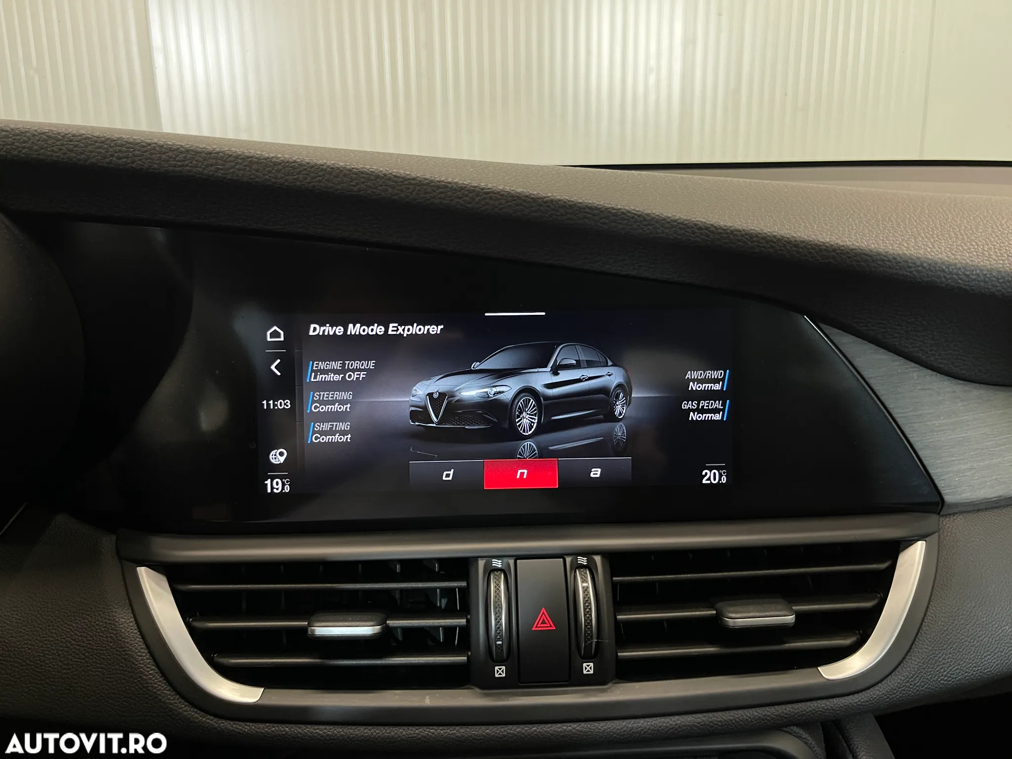 Alfa Romeo Giulia 2.0 Turbo AWD AT8 Ti - 19