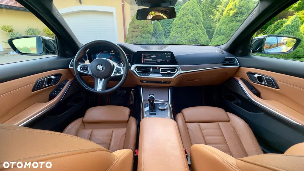 BMW Seria 3 M340i xDrive - 10