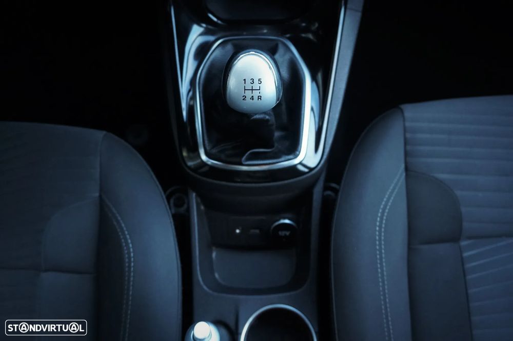 Ford Fiesta 1.5 TDCi Titanium - 33