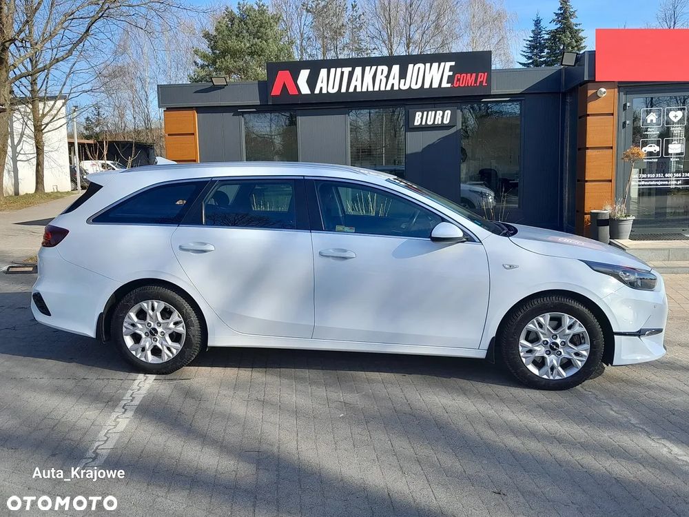 Kia Ceed 1.5 T-GDI M - 8