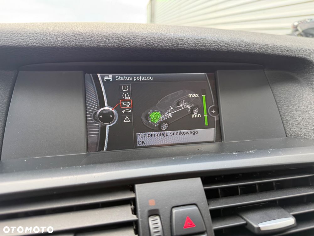 BMW X3 xDrive20d - 14