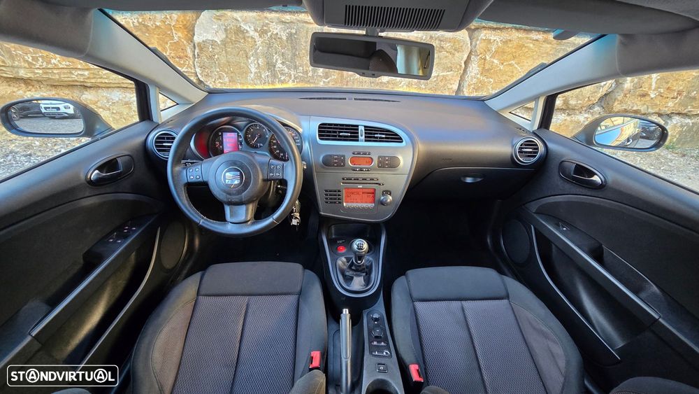 SEAT Leon - 10