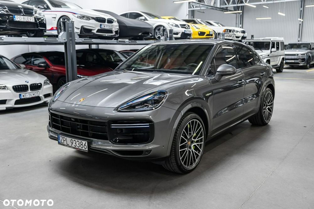 Porsche Cayenne - 4