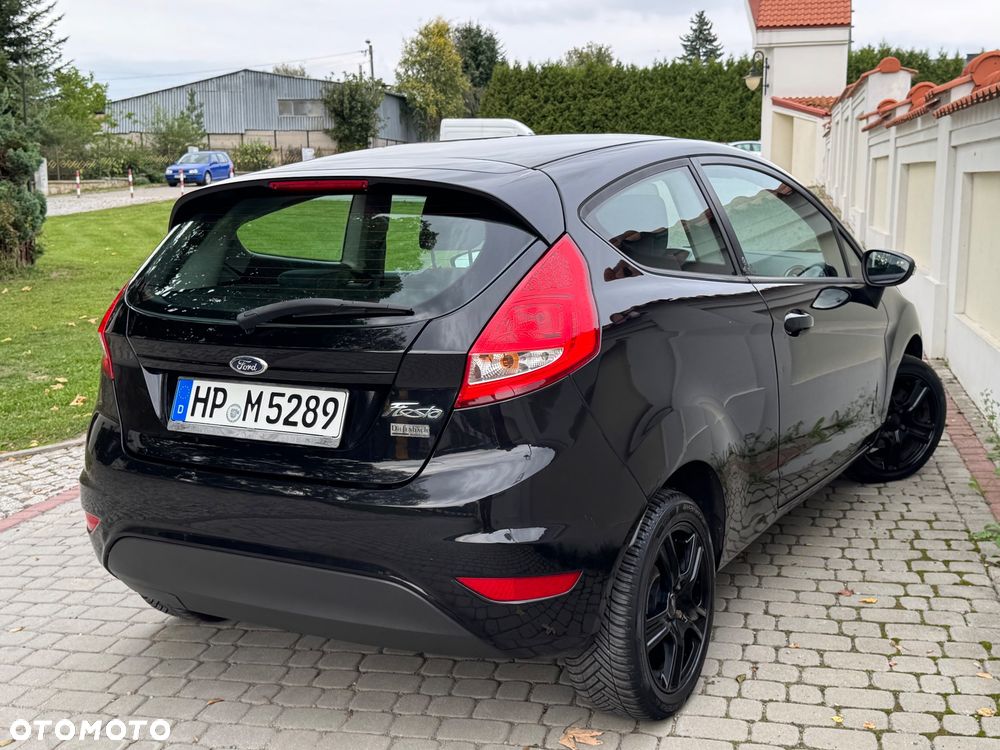 Ford Fiesta - 11