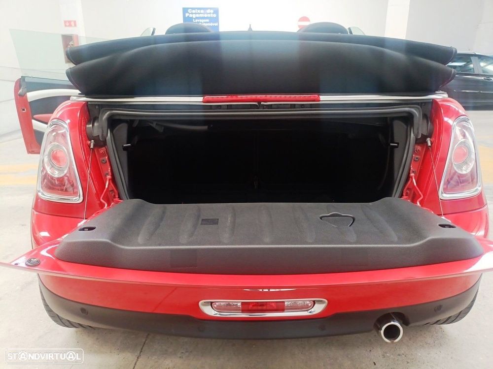 MINI Cabrio Cooper D - 12