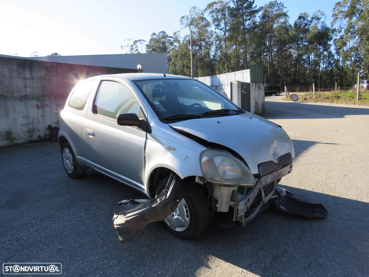 Toyota Yaris 1.0 (68cv) de 2001 - Peças Usadas (8125) - 1