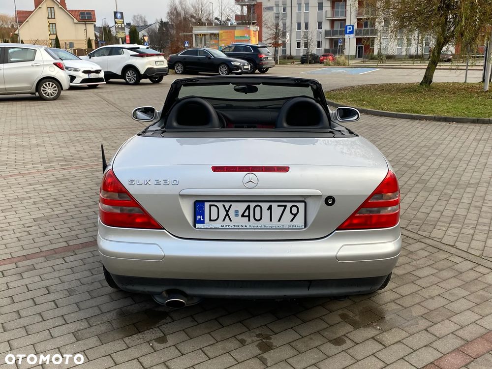 Mercedes-Benz SLK - 13