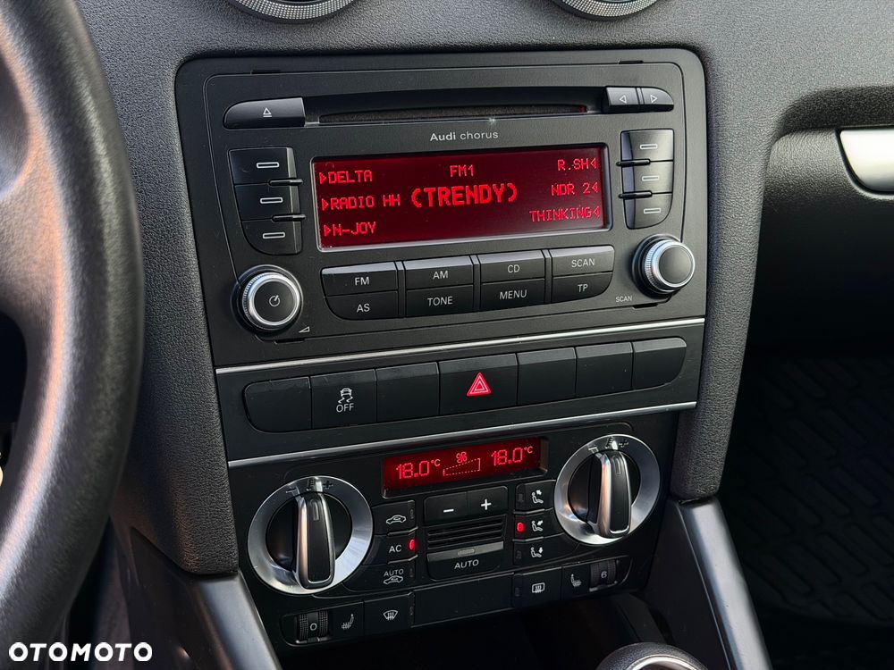 Audi A3 Sportback 1.6 Ambition - 23