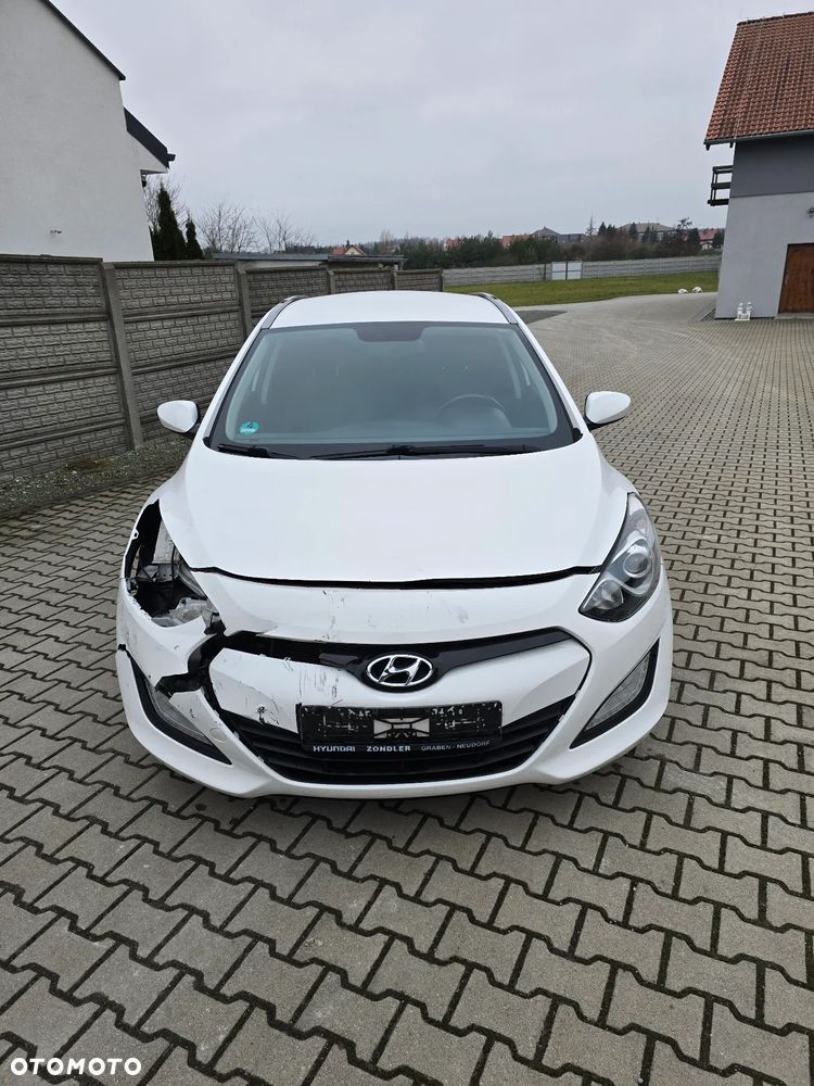 Hyundai i30 i30cw 1.6 CRDi Trend - 8