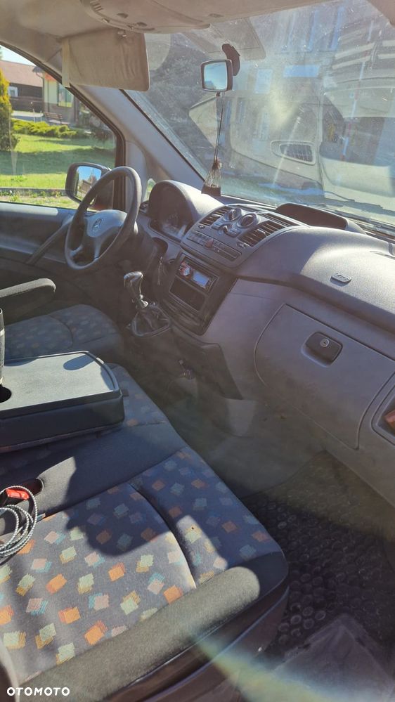 Mercedes-Benz Vito 639.703 - 8