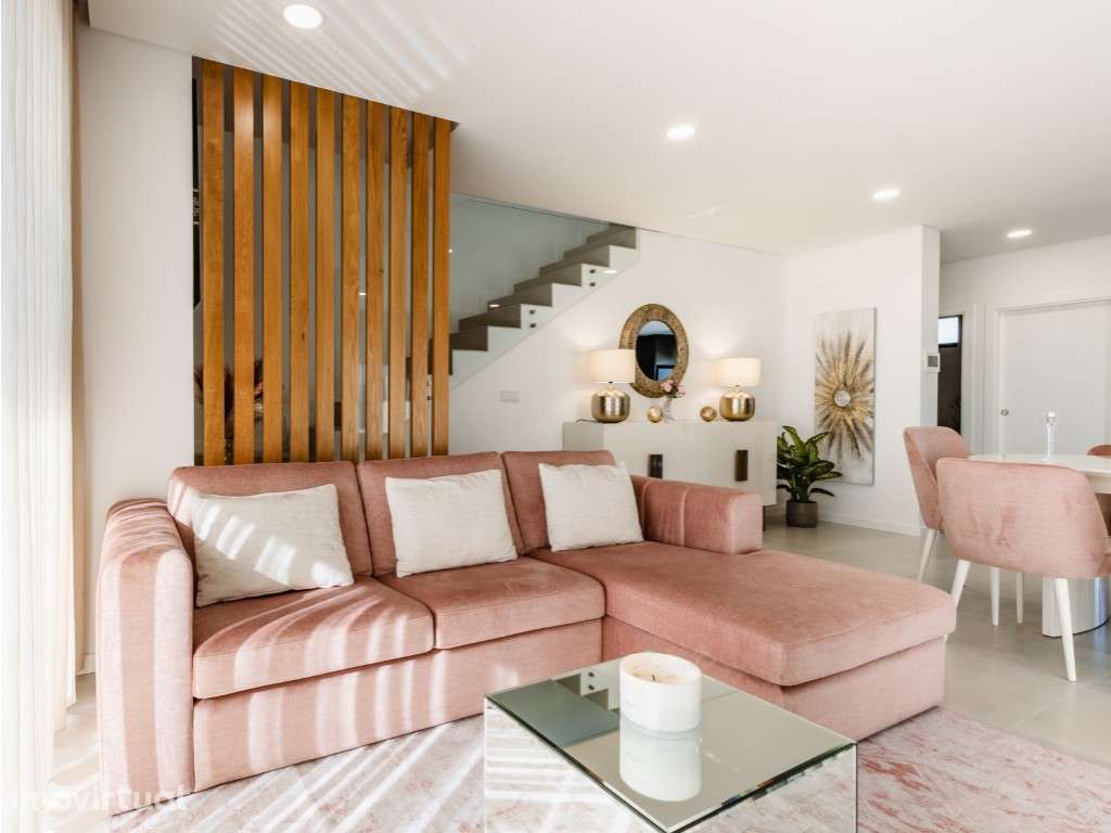 **Apartamento T3 Duplex em Mira - Moderno, Luxuoso e a Poucos Km da... - Grande imagem: 2/29