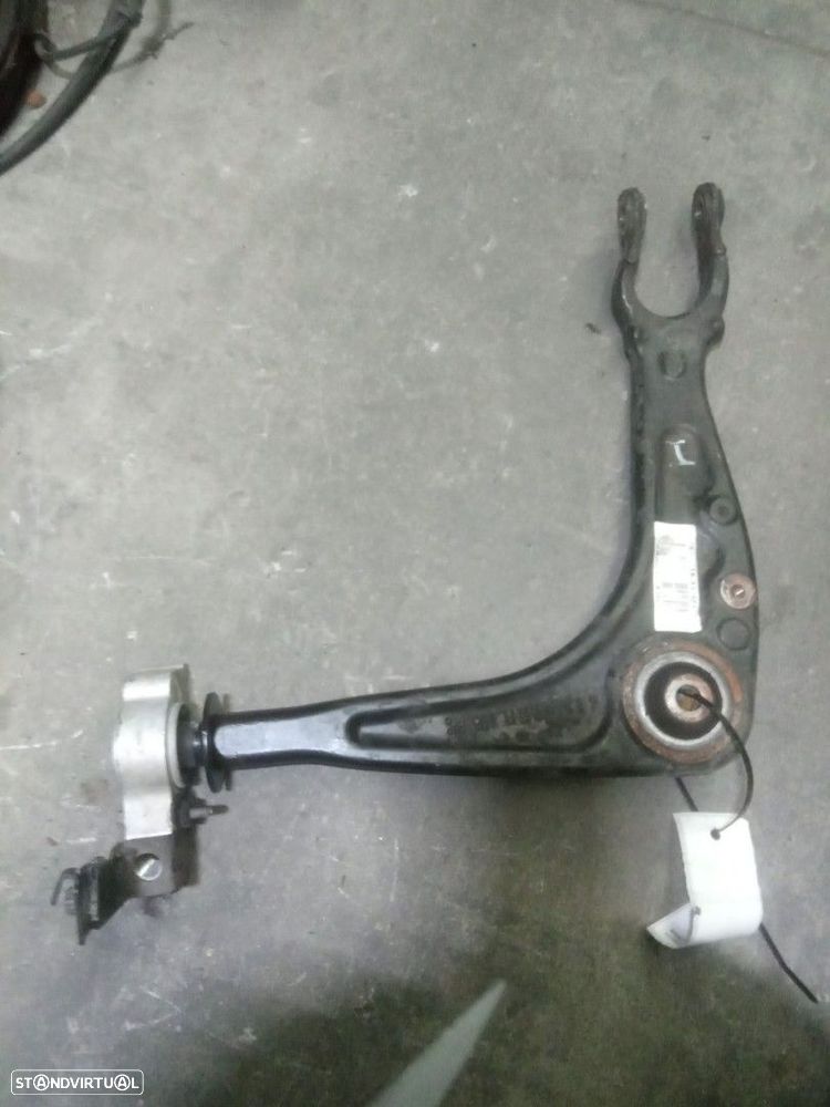 BRAÇO SUSPENSÃO INFERIOR FRENTE ESQUERDO PEUGEOT 407 COUPE 2.7 HDI 204CV 2720CC - 1