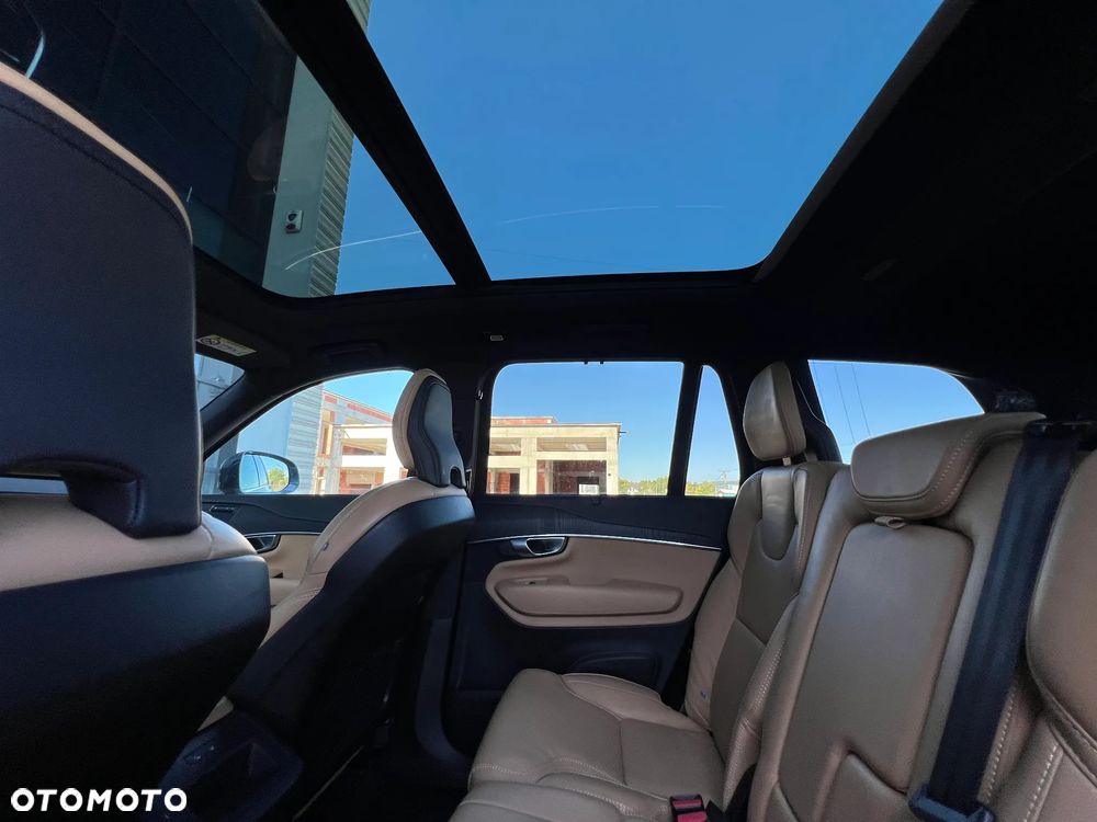 Volvo XC 90 B5 D AWD Plus Bright 7os - 27