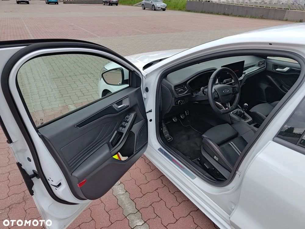 Ford Focus 2.3 EcoBoost ST X - 4