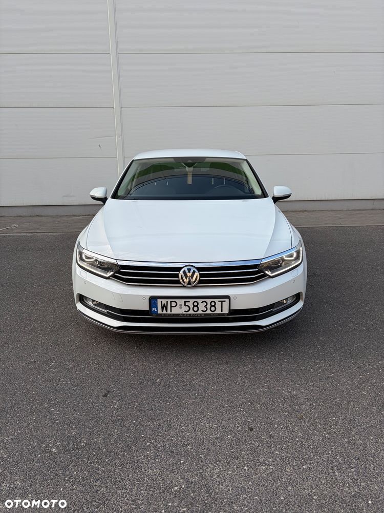 Volkswagen Passat 1.8 TSI (BlueMotion Technology) DSG Highline - 8