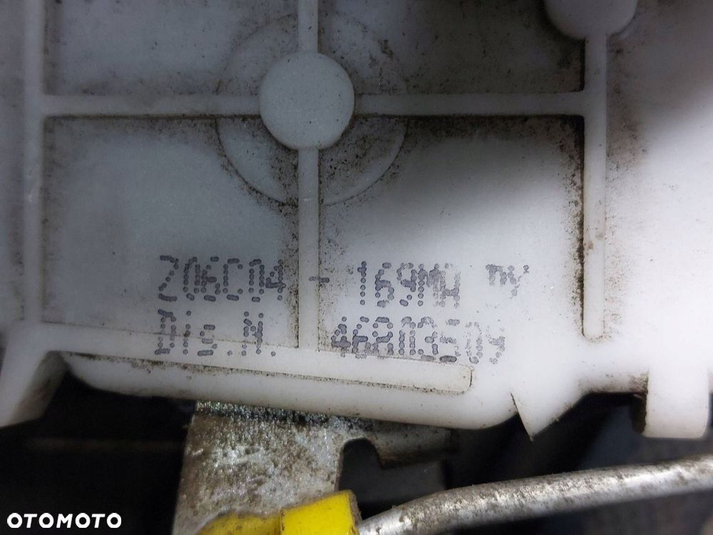 ZAMEK DRZWI PRAWY PRZÓD + KLAMKA ZEWNĘTRZNA PANDA II 0 PIN 46803509 - 5