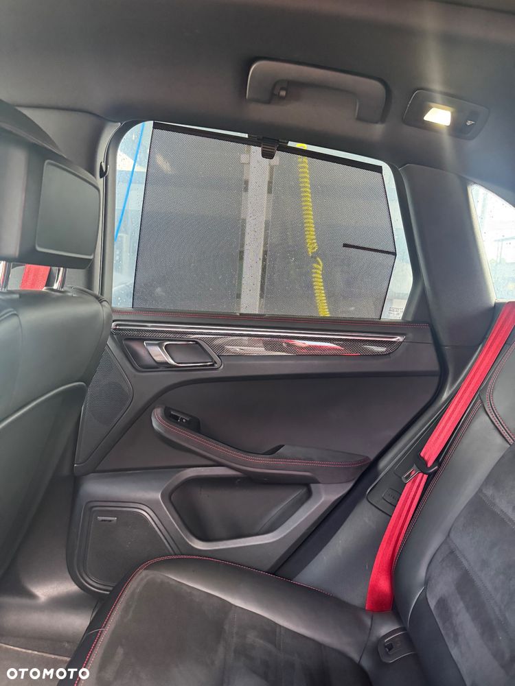 Porsche Macan GTS - 18