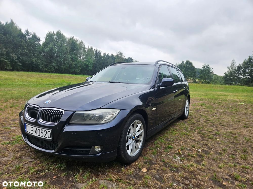 BMW Seria 3 318d - 2