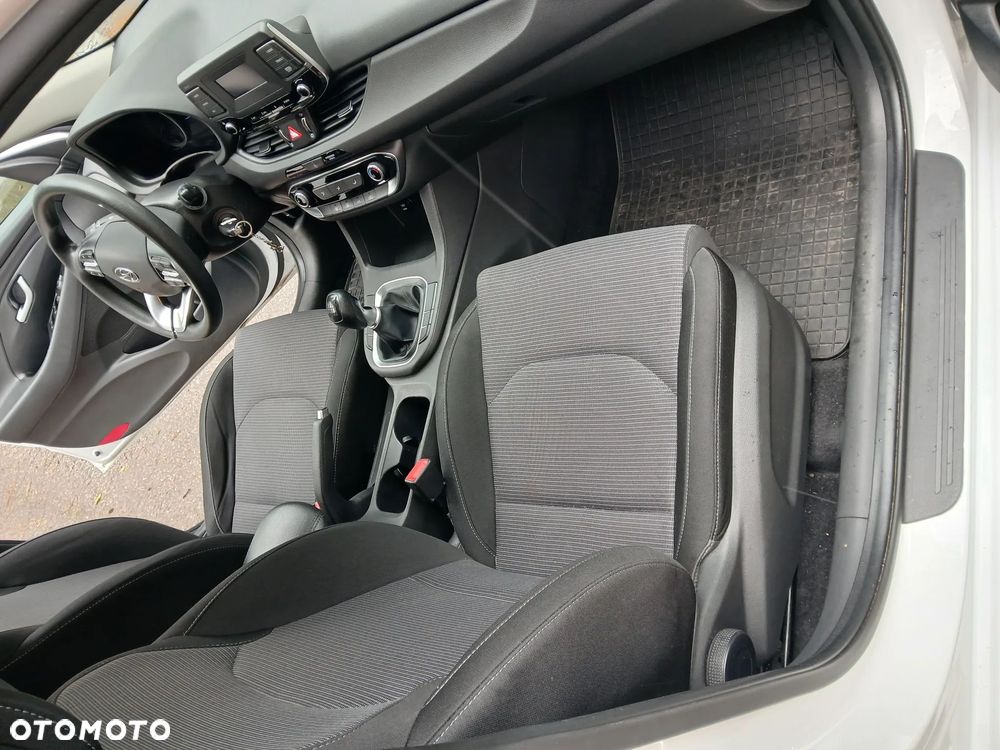 Hyundai i30 1.5 DPI Smart - 15