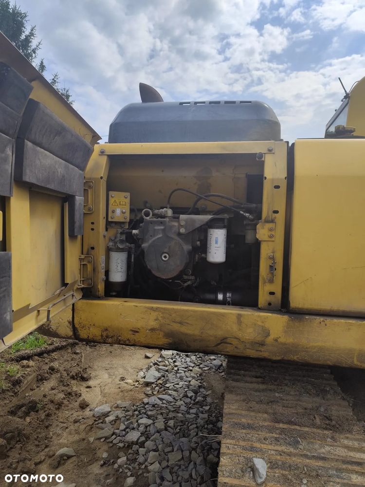 Komatsu PC210 - 5