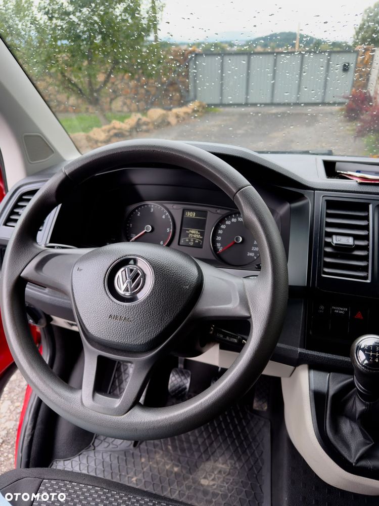 Volkswagen Transporter - 8