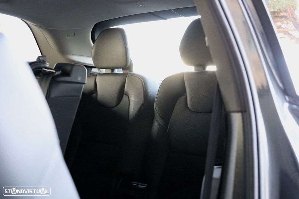 Volvo XC 90 2.0 T8 PHEV Inscription Expression AWD - 14